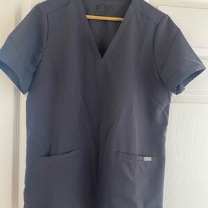 Figs Charcoal Casma Scrub Top